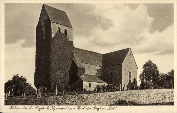 Postcard Bad Pyrmont in Lower Saxony, Kilianskirche, architecture, sunny day, quiet surroundings
