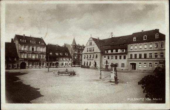 Postcard Pulsnitz Sachsen, market square, fountain, town hall
