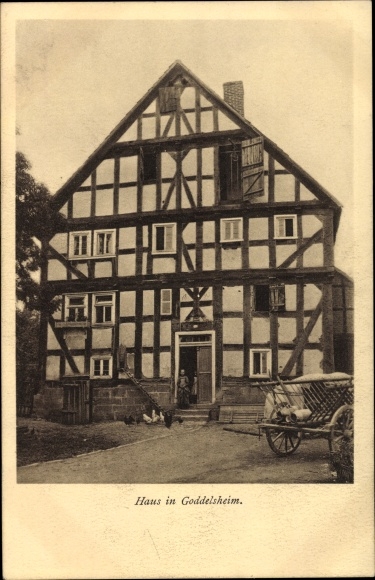 Postcard Goddelsheim Lichtenfels Hessen, view of a half-timbered house