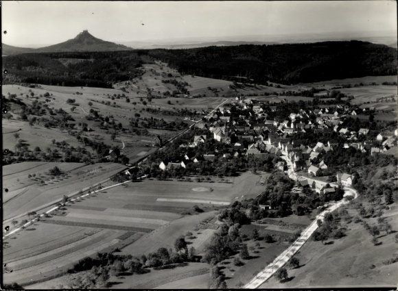 Foto Jungingen Baden Württemberg, Fliegeraufnahme