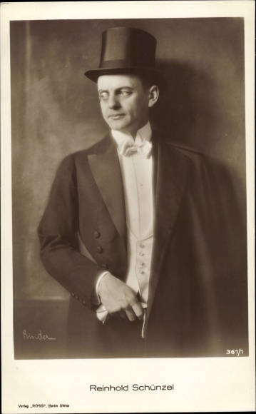 Postcard actor Reinhold Schünzel, still portrait, cylinder, Ross 361/1