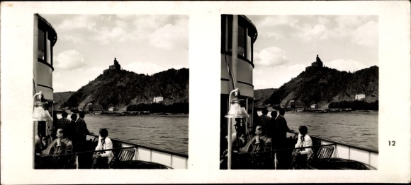 Stereo photo Braubach in the Rhein Lahn district, city view with Marksburg