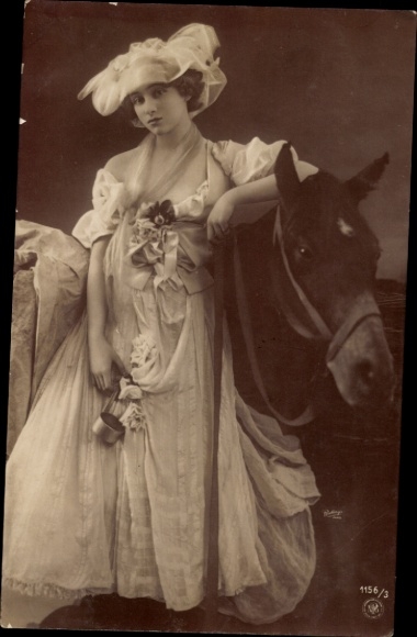 Postcard woman and brown horse, portrait, dress, hat