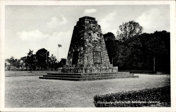 Postcard Hamburg Wandsbek Rahlstedt, Fallen Soldiers Memorial