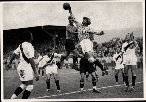 Collection picture Olympia 1936, handball game South America against Austria