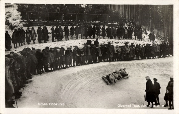 Ak Oberhof im Thüringer Wald, Große Bobkurve, Zuschauer
