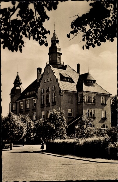Postcard Großröhrsdorf in Saxony, town hall