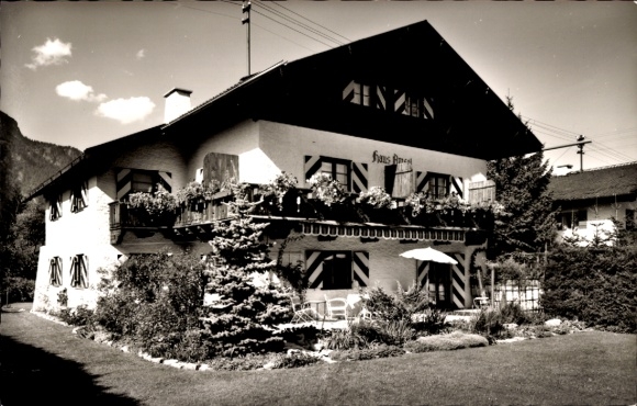 Postcard Garmisch Partenkirchen in Upper Bavaria, Guesthouse, Ehrwaldstraße 10