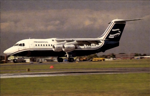Postcard American passenger aircraft, Presidential Airways