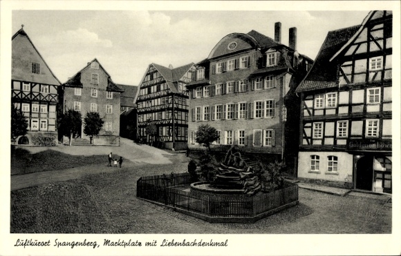 Postcard Spangenberg in Hesse, market square, Liebenbach monument