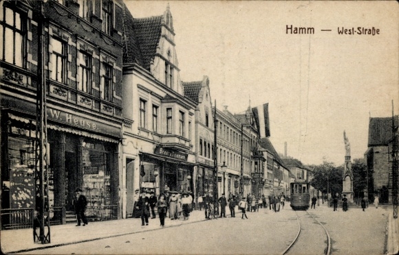 PC Hamm in Westphalia, West Street, shop W. Heuse