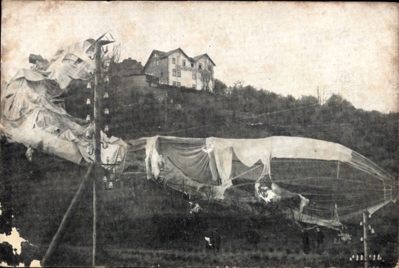 Limburg-Weilburg airship disaster, Zeppelin Z II stranding, Hotel Webersberg