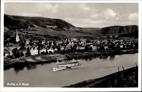 PC Bruttig Fankel on the Moselle, panorama, saloon steamer