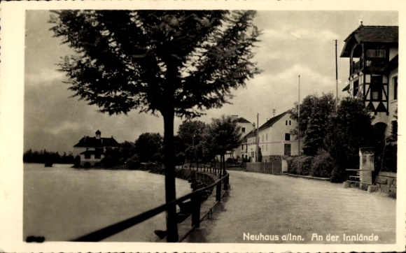 Postcard Neuhaus am Inn in Lower Bavaria, part of the Innlände