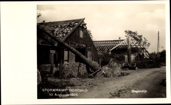 Postcard Borculo Gelderland, Bagendijk, storm disaster 10 August 1925