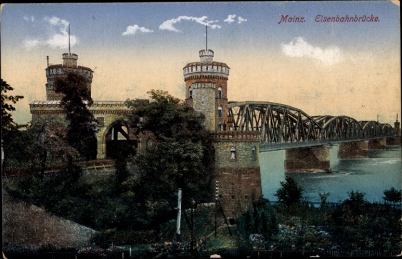 Picture of Mainz on the Rhine, railway bridge in architecture, water in the foreground