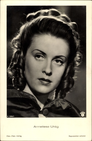 Postcard Actress Anneliese Uhlig, portrait