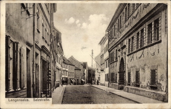 Postcard Bad Langensalza in Thuringia, Salzstraße, architecture, quiet street