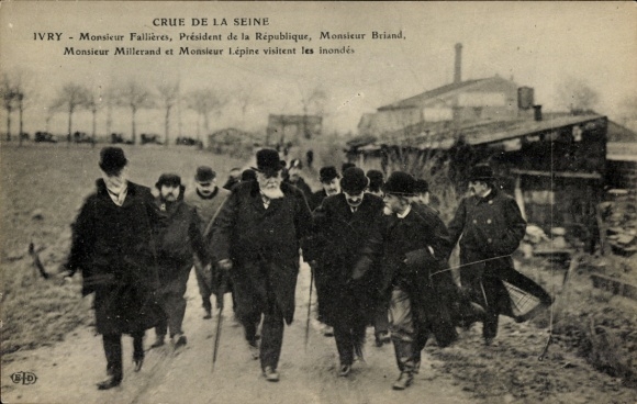 Ak Ivry sur Seine Val de Marne, Président Fallières, Briand, Millerand, Lépine, Hochwassergebiet