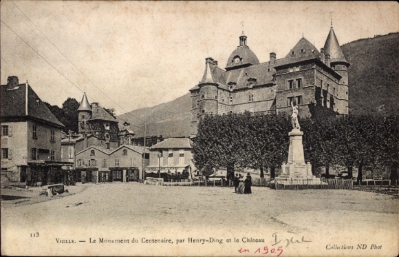 Ak Vizille Isère, Monument du Centenaire, Château,  Architektur, nansicht