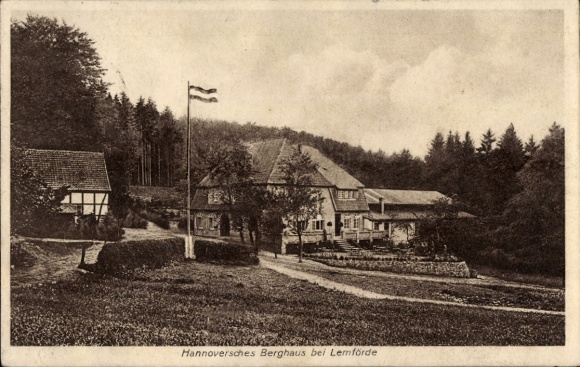 Ak Lemförde in Nedersaksen, Hannover Berghuis, gebouw, landschap, vlag