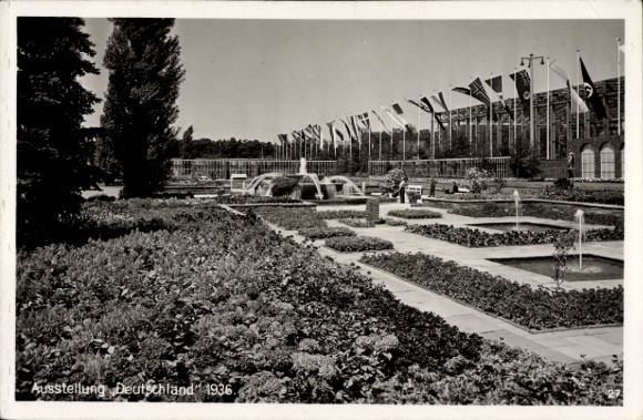 Foto Ak Berlin, Ausstellung Deutschland 1936, Wasserspiel