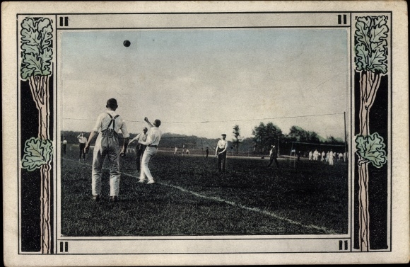 Passepartout Postcard men in volleyball
