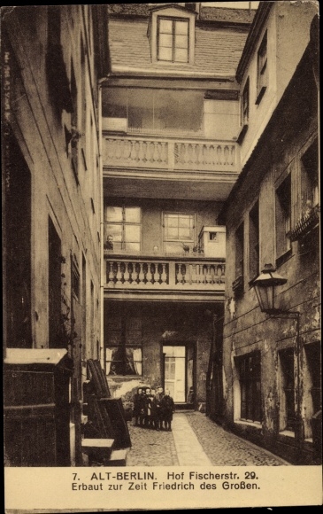 Postcard Berlin Mitte, Hof Fischerstraße 29
