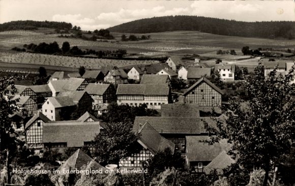 Postcard Halgehausen Haina Monastery Hesse, at the Kellerwald, partial view, half-timbered houses
