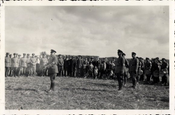 Foto Elze, Stahlhelm, Festakt