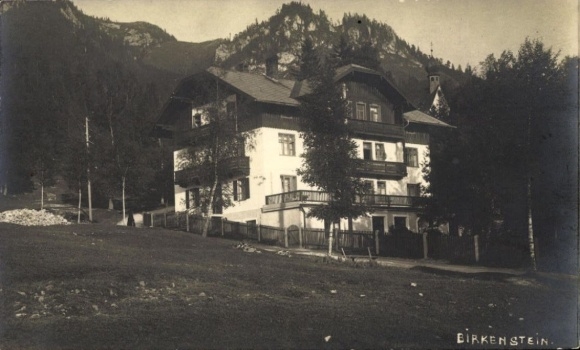 Photo Postcard Birkenstein Fischbachau in Upper Bavaria, residential building