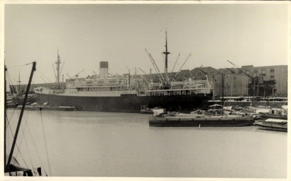 foto Ak Buenos Aires Argentinië, vrachtstoomboot General San Martin in de haven, Hugo Stinnes Line
