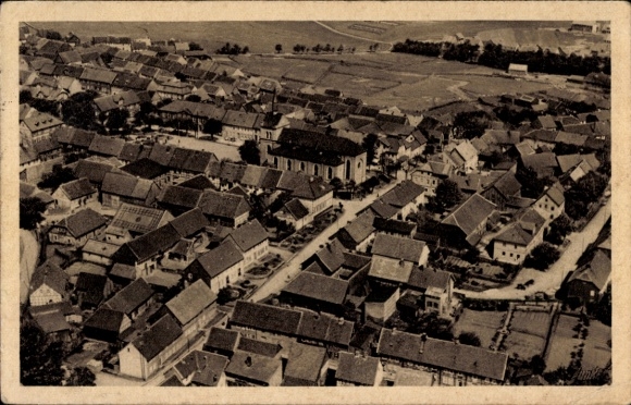 Ak Hasselfelde Oberharz am Brocken, luchtfoto, huizen en straten, uitzicht op kerk, landelijk