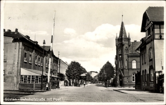 Ak Güsten in Anhalt, Bahnhofstraße, Post