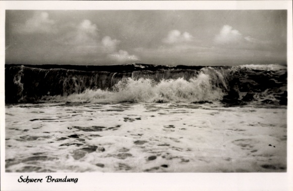 Postcard Island of Baltrum in East Frisia, heavy surf