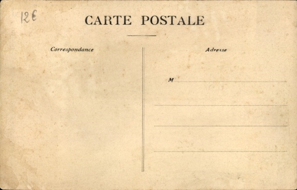Postcard Gournay en Bray Seine Maritime, Place Nationale, Fontaine, Halle