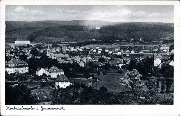 Ak Meschede in de wijk Hochsauerland, totaaloverzicht van het dorp, huizen