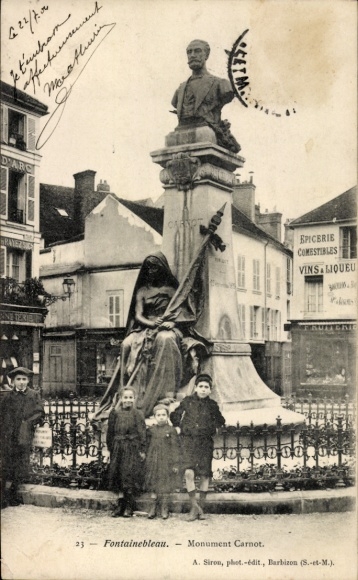Ak Fontainebleau Seine et Marne, Monument Carnot