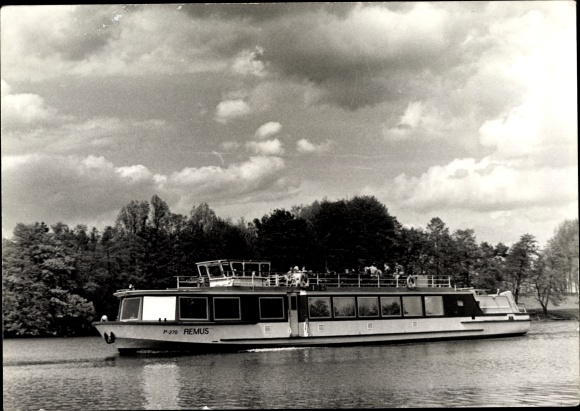 Photo PC Rheinsberg in Brandenburg, saloon steamer Remus, P 270