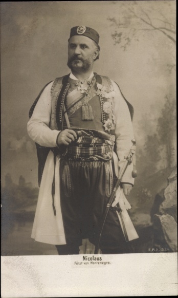 Postcard Prince Nicolaus of Montenegro, standing portrait
