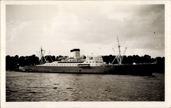 foto Ak-stoomboot Eva Peron, Navegación Dodero