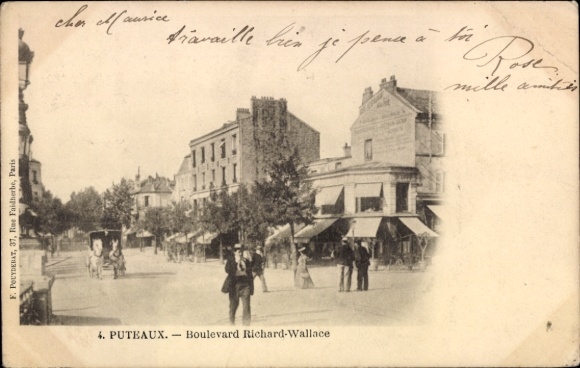 Ak Puteaux Hauts de Seine, Boulevard Richard-Wallace,  Stadtansicht, Menschen, Pferdekutschen