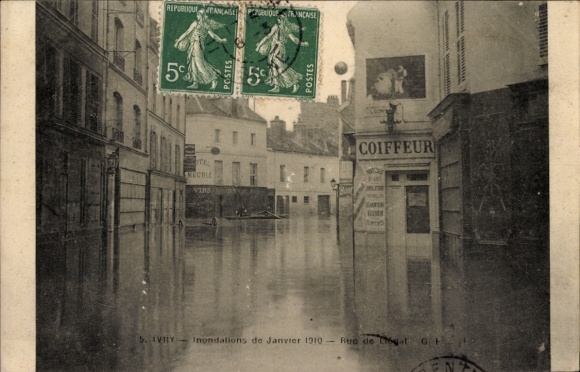CPA Ivry Val-de-Marne, Inondation de Janvier 1910, Rue Dogat