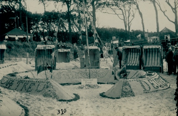 Photo Baltic resort Graal Müritz, 1928, sandcastle, beach chairs