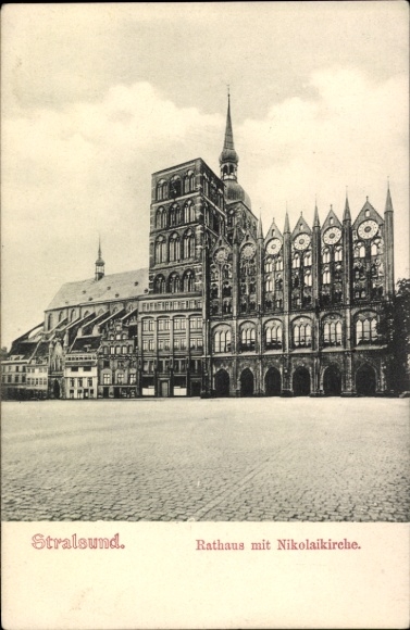 Ak Stralsund in Vorpommern,  Rathaus, Nikolaikirche