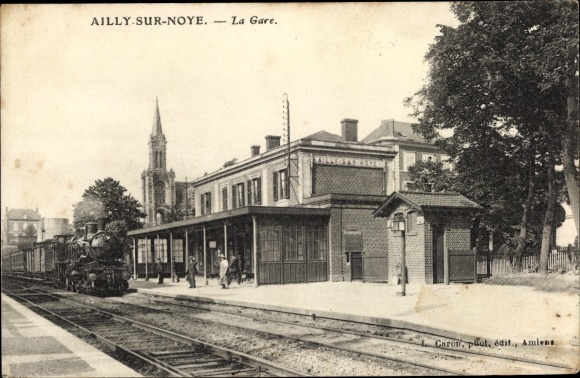 Ak Ailly sur Noye Somme, La Gare, Bahnhof, Dampflok