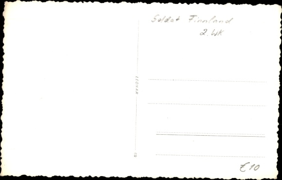 Photo Postcard Finland, soldier in uniform, WW II, standing portrait
