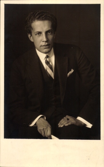 Foto Ak Schauspieler Reinhold Siegert, Portrait