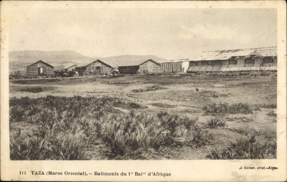 Postcard Taza Morocco, Eastern Morocco, Buildings of the 1st Bat. from Africa