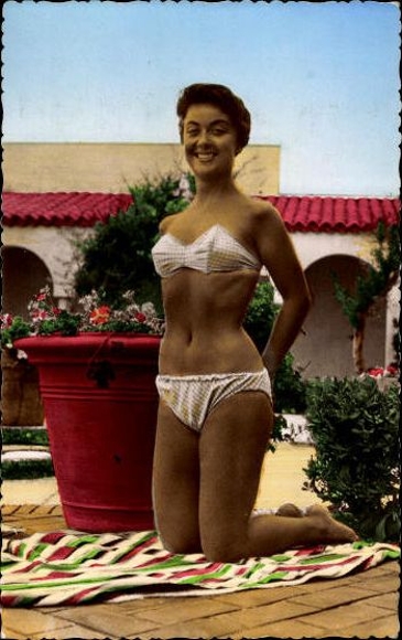 8 old Postcard swimwear ladies, various views